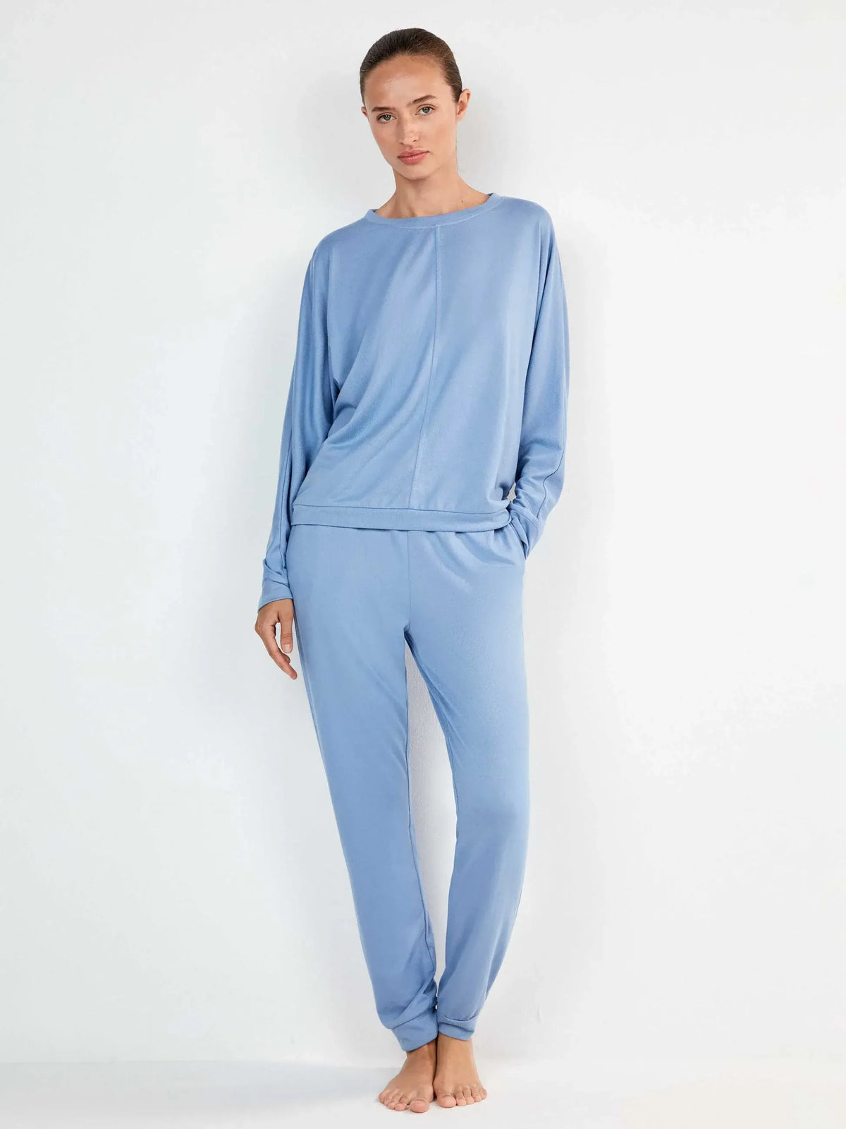 Pijama mujer largo de punto con pantalón jogger – Gisela